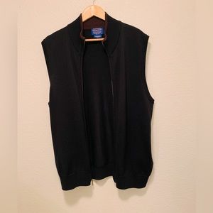 Pendleton Men's Full Zip Front, With Side Pockets